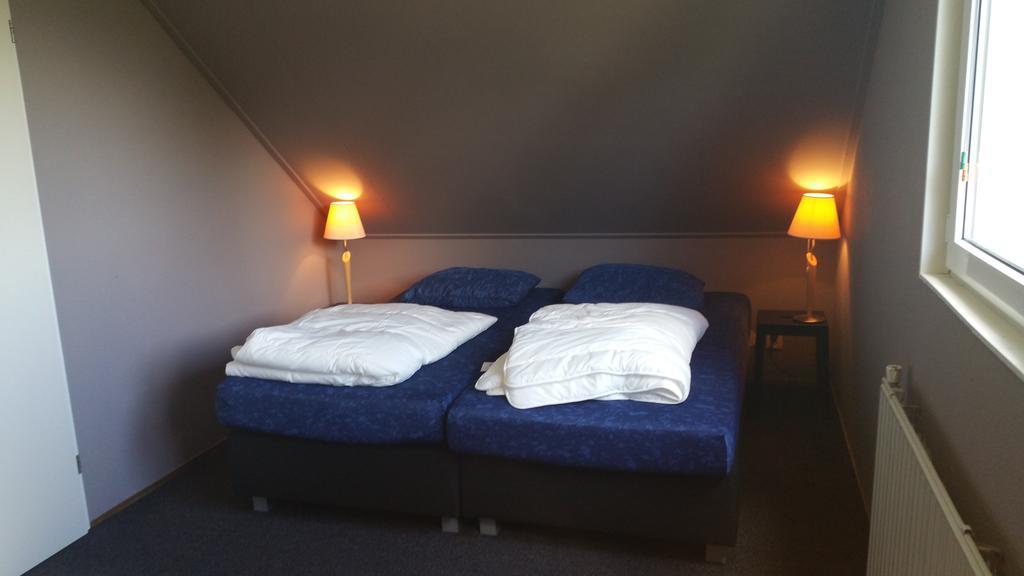 Solo Bungalow Makkum Kültér fotó